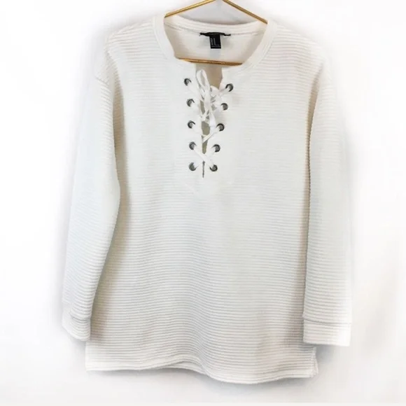 ✨5 FOR $25✨ Forever 21 White Lace Up Sweatshirt - Picture 1 of 7